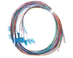 Pigtail LC/UPC Single Mode 1.5m met Keramische Ferrule en Lage Invoegverliezen voor 1310-1550nm Verbindingen