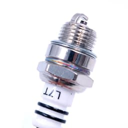 Dailygoods- Bougie L7T 4-Pack - 2-Takt Bougie - Vervangende Accessoires - Universele Bougie - Hoogwaardige Kwaliteit - Verbeterde Motorprestaties - Spark Plug — thumbnail 5