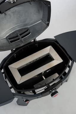 Landmann Pantera 1.0 Gas BBQ - Compact & Draagbaar - Gietijzeren Roosters - Zwart - Gasbarbecue - BBQ Gas — thumbnail 4