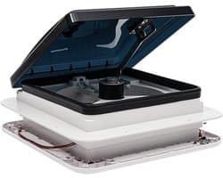Dakventilator met LED - Motorhome Ventilator - Frisse Lucht - Waterdicht IP68 - 36x35x15 cm - Wit