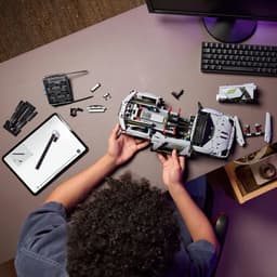 Lego Technic 42214 Lamborghini Revuelto Supersportwagen Bouwstenen — thumbnail 3