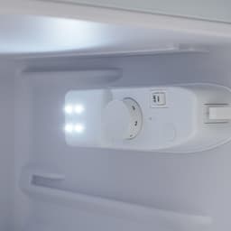 Koelkast, dubbeldeurs 46 x 45 x 91 cm, totale inhoud 72 liter, vriesvak 21 liter, jaarlijks stroomverbruik 120 kWh, ledverlichting, energielabel E, verkrijgbaar in meerdere kleuren, geschikt voor keukens, kinderkamers en appartementen. — thumbnail 8