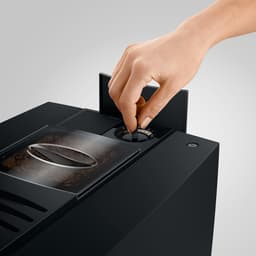JURA - E6 Piano Black (ED) - Volautomatische espressomachine — thumbnail 4