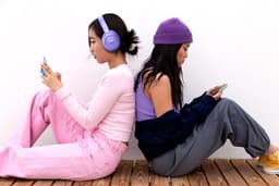 JBL Tune 730BT - Draadloze Bluetooth Koptelefoon - Over-ear - 76 uur batterij - JBL Pure Bass - Lavender/Paars — thumbnail 5