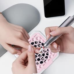 Mini Stofzuiger - Nagelstof Verzamelaar - Manicure Reiniging - Draadloos Krachtig - 16x16x6 cm - Wit — thumbnail 2