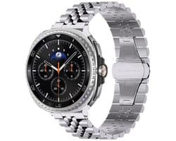 Stravo 5-rij schakels metalen bandje – Geschikt voor Samsung Galaxy Watch 8 40mm / Samsung Galaxy Watch 8 44mm / Galaxy Watch 8 Classic 46mm – Premium RVS horlogeband met vlindersluiting voor Samsung smartwatches – inclusief inkortset (Zilver)