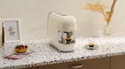 SMEG Lavazza Koffiecupmachine A Modo Mio - 900 ml - 50's Style - Crème — thumbnail 5