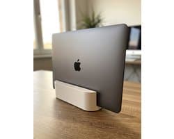 Verticale Laptop Standaard - Laptophouder - Geschikt voor MacBook & Laptops - Ruimtebesparend - Wit