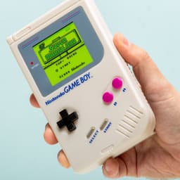 Nintendo - Gameboy Lamp — thumbnail 2