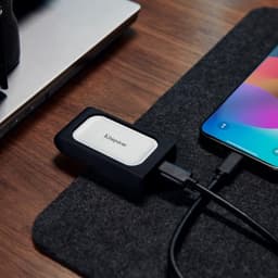 Draagbare SSD - Externe Opslag Mobiele Harde Schijf - Bestanden Overzetten - USB 3.2 Gen 2x2 - 2 TB - Zwart — thumbnail 4