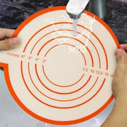 Bakmatten - Siliconen Bakmat - 2 Stuks - Broodslinger - Broodbakmat - Broodlussen - Bakmat Voor Oven - Niet Plakkend - Makkelijk Schoon Te Maken - Met Lange Handgreep - Herbruikbare - Geschikt Voor Airfryer / Oven / Magnetron - 52,5×21,5×0.04cm — thumbnail 3