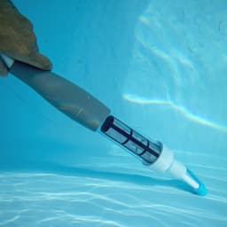 Elektrische Zwembadstofzuiger voor Zwembaden tot 65 m3 - Lichtgewicht en Draadloos — thumbnail 3