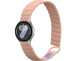 kwmobile sporthorloge band geschikt voor Samsung Galaxy Watch 4 / 5 / 6 Galaxy Watch 7 / FE bandje - Smartwatch of activity tracker polsband - Met magneetsluiting - In oudroze