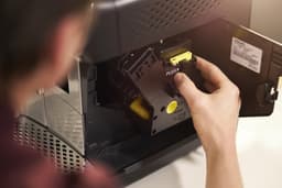 Philips LatteGo 5400 serie EP5441/50 - Espressomachine - Zwart/RVS — thumbnail 2