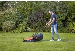 BLACK+DECKER 38CM 1600W Mower with Bike Handle - BEMW471BH-QS — thumbnail 2