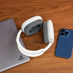 Beschermhoes Oorschelpen voor AirPods Max – Premium Siliconen Buitenkant – Beige — thumbnail 3