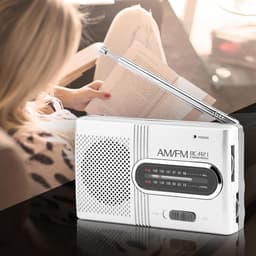 Noodradio - AM/FM Radio - Kleine Draagbare Radio op Batterijen - Batterij Radio - Noodpakket - Zakradio - Keukenradio - Draagbare Radio - Koptelefoonaansluiting - Radio op Batterijen voor Rampen - Voor reizen, noodgevallen en entertainment — thumbnail 2