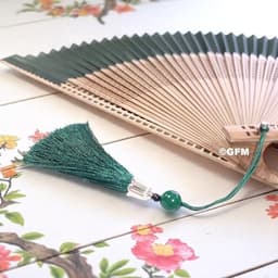 Opvouwbare Chinese Handventilator van Bamboe en Zijde voor Zomer en Feestjes - Groen — thumbnail 4