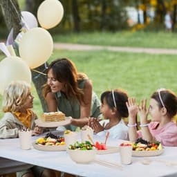 48-delige onbreekbare serviesset voor 4 personen - Plastic picknickdinersets - Lichtgewicht borden, kommen, kopjes, bestek — thumbnail 5