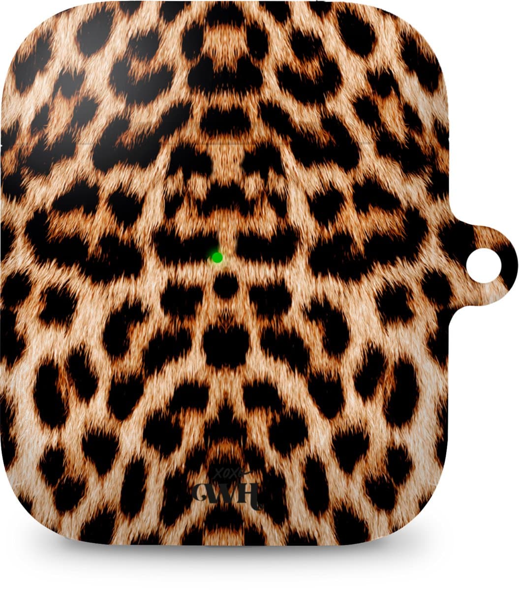 xoxo Wildhearts hoesje geschikt voor Airpods 1/2 - Wild Thing - Ook als telefoonhoesje verkrijgbaar - schokbestendige case geschikt voor Airpod 1 en 2 - koptelefoon case - Tijgerprint / luipaardprint - dierenprint hoesje - panterprint — afbeelding 1