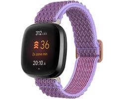 Strap-it Smartwatch bandje - Elastisch nylon bandje geschikt voor Fitbit Versa 3 / Versa 4 / Fitbit Sense / Sense 2 - lila