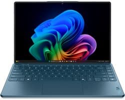 "Lenovo Yoga Slim 9 14ILL10 Copilot+ PC Intel Core Ultra 7 258V Laptop 35,6 cm (14"") Touchscreen WQUXGA 32 GB LPDDR5x-SDRAM 1 TB SSD Wi-Fi 7 (802.11be) Windows 11 Home Engels Blauwgroen"