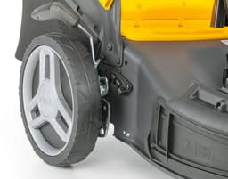 STIGA COMBI 48 SEQ B MS Grasmaaier - Benzine - 46 cm - zelfrijdend — thumbnail 3