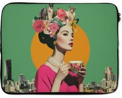 Laptophoes 17 inch - Retro - Vrouw - Stad - Zon - Laptop sleeve - Binnenmaat 41x28 cm - Zwarte achterkant