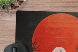 Muismat XXL 60x60 cm - Bureau onderlegger - Bureau mat Krijger - Rode trappen - Zon - Berg - Bureaumat - Gaming mousepad xl - Bureaulegger groot - Computer deskmat — thumbnail 2