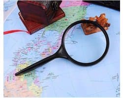 Vergrootglas met Licht - Leesloep - Boeken Lezen - 10x Vergroting - 169 gram - Zwart