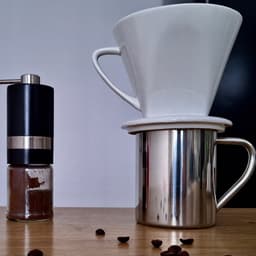 Porseleinen Koffiezetter met Filter - Wit — thumbnail 3