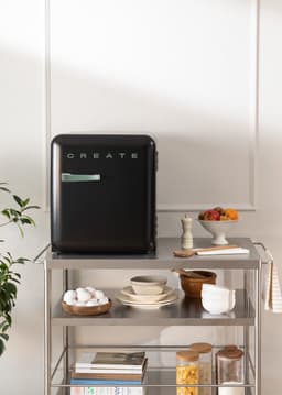 CREATE - Koelkast in retrostijl - Zwart - Handvat Sage - FRIDGE RETRO 48L — thumbnail 4