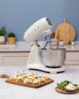 SMEG SMF05CREU - Keukenmachine - Crème - 1000 W - Full Color — thumbnail 4