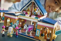 Lego Friends 42688 Paardenstal En Manege Bouwstenen — thumbnail 2