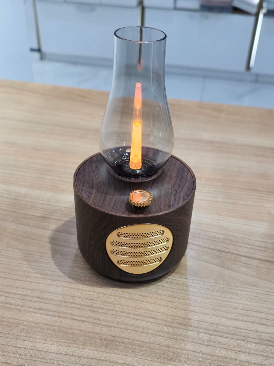 nachtlampje en speaker — afbeelding 1
