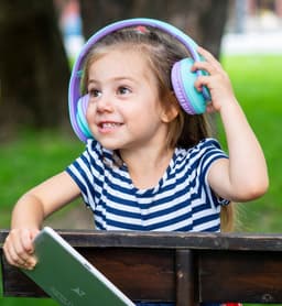 PowerLocus P2 draadloze Over-Ear Koptelefoon Inklapbaar koptelefoon voor kinderen - veilig volume van 85 dB - Bluetooth Hoofdtelefoon - Met microfoon — thumbnail 17