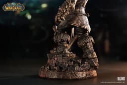 Blizzard World of Warcraft Grommash Hellscream Statue — thumbnail 2