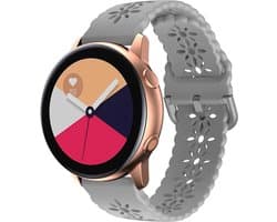Strap-it Smartwatch bandje 20mm - siliconen bandje met patroon geschikt voor Samsung Galaxy Watch 7 (40 & 44mm) / Watch 6 (Classic) / Watch 5 (Pro) / Watch 4 (Classic) / Watch 3 41mm / Watch 42mm / Watch Active (2) / Watch FE / Gear Sport - grijs