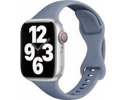By Qubix - Geschikt voor Apple Watch bandje - Siliconen sportbandje Slim Fit - Grijsblauw - Geschikt voor Apple Watch 44mm / 45mm / 46mm / 49mm (Ultra 1,2 en 3) - Smartwatch bandje - siliconen sport bandje - smartwatchbandje