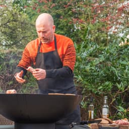 RedFire – Onyx – barbecue - BBQ - Zwart – Vuurschaal BBQ - Vuurkorf - Vuurschaal 80 cm – houtopslag – Grillschaal - Plancha ring – Terrasverwarming - Sfeerhaard — thumbnail 5