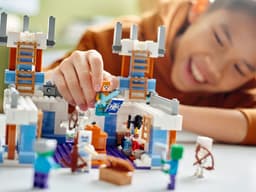 LEGO Minecraft Het IJskasteel - 21186 — thumbnail 3