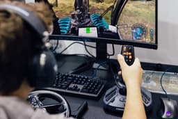 Thrustmaster Simtask Farmstick Duo Pack - Multifunctionele Joystick voor Farming and Trucking - PC — thumbnail 3