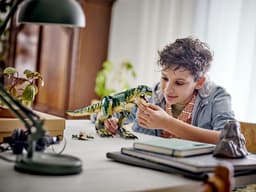 LEGO Creator 3-in-1 T. rex 31151 — thumbnail 2