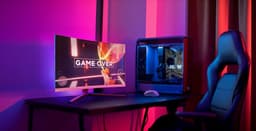 Philips Evnia 32M2C5501 - Full HD Curved Gaming Monitor - AI Ambiglow - 180hz - 32 inch — thumbnail 4
