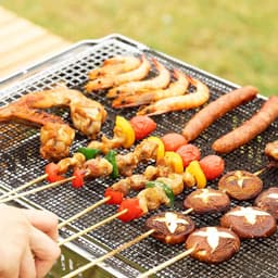 Set van 3 Herbruikbare Grillmatten met Antiaanbaklaag, 42 x 36 cm, Perfect voor BBQ, Gas- en Houtskoolgrills, Oven en Koken — thumbnail 3