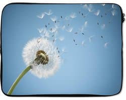 Laptophoes 15.6 inch - Paardenbloem met blauwe achtergrond - Laptop sleeve - Binnenmaat 37x26 cm - Zwarte achterkant