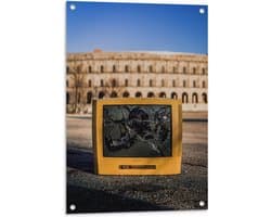 Tuinposter – Kapotte Gele Televisie  - 60x90cm Foto op Tuinposter  (wanddecoratie voor buiten en binnen)