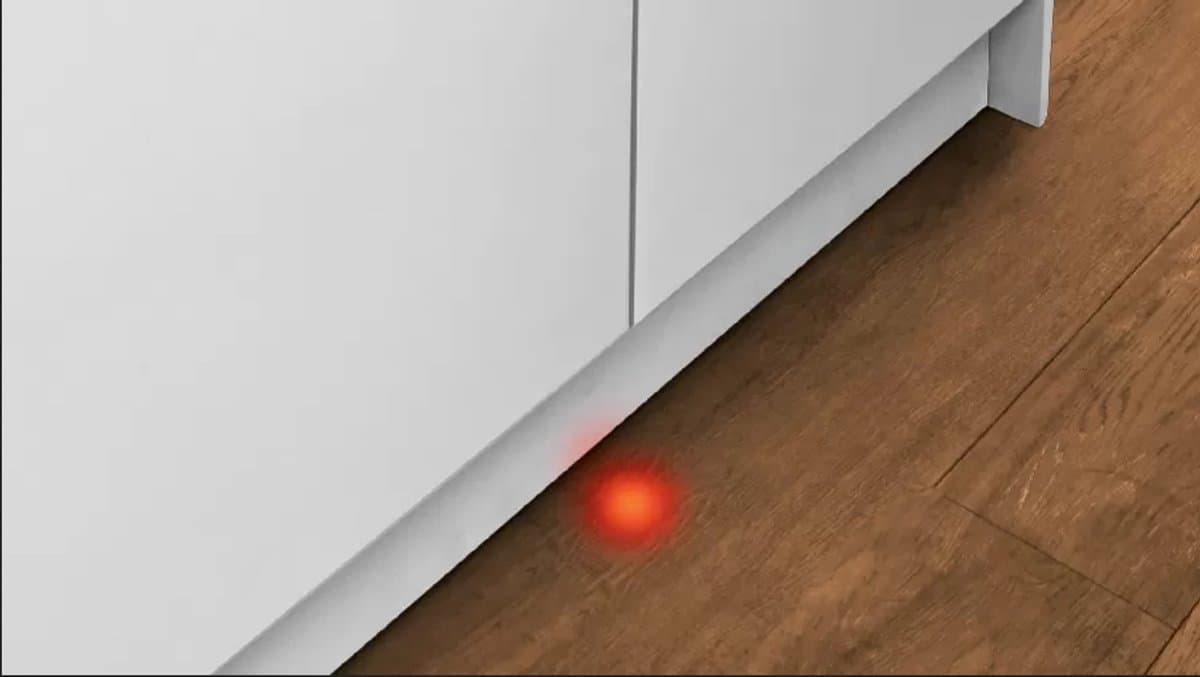 Bosch Serie 2 SGV2ITX18E vaatwasser Volledig ingebouwd 12 couverts E — afbeelding 1