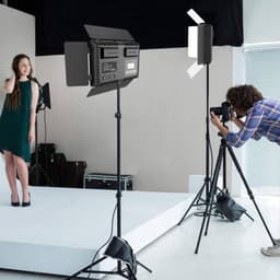 LuminexPro U800 LED Studiolamp 50W – Dimbaar 3200K-6500K – Met Statief 2 m – Bluetooth Afstandsbediening – Fotografie & Video Verlichting — thumbnail 4