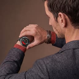 Zyon Wear Hydra - Smartwatch - 1.39 Inch HD Display - Uniek Design - Zwarte Metalen & Siliconen Bandje — thumbnail 4